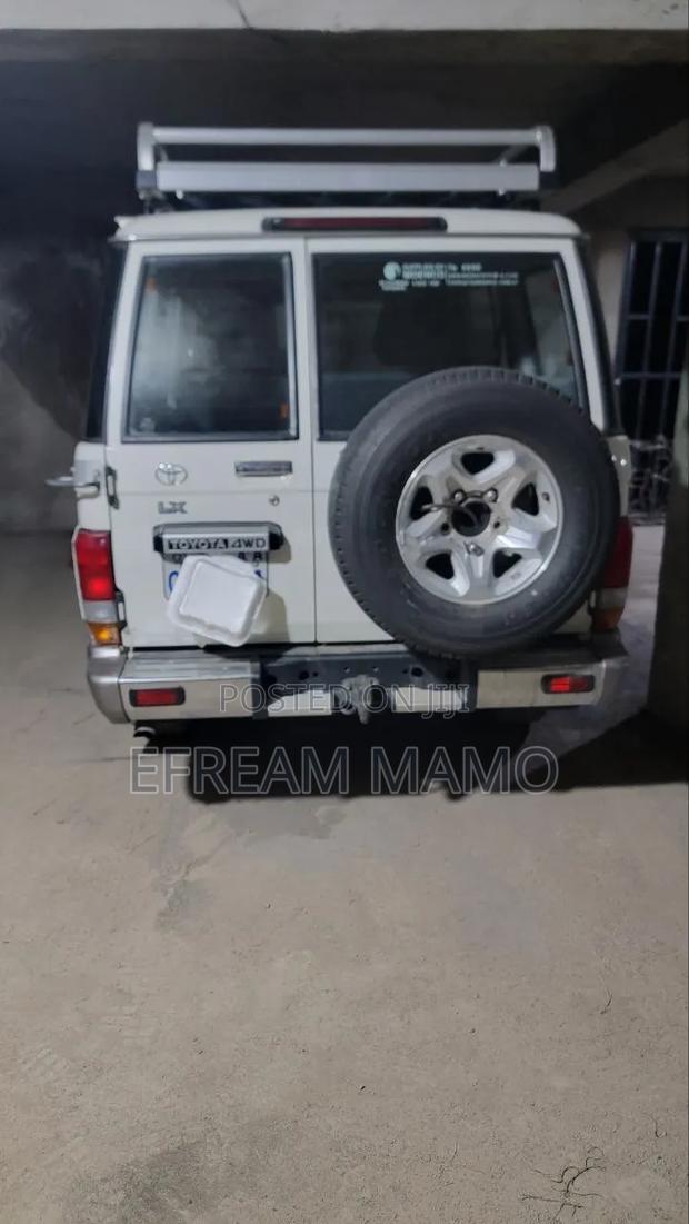 Toyota Land Cruiser 2021