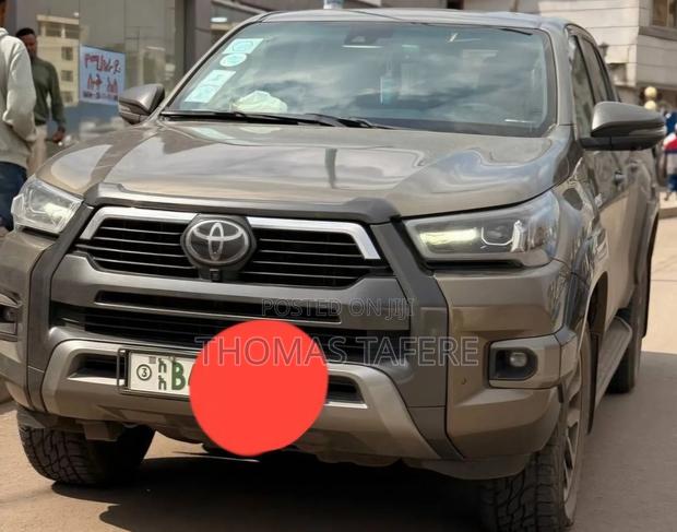 Toyota Hilux 2022
