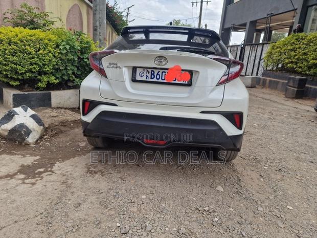 Toyota C-HR 2018 White