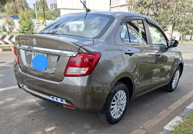 Suzuki Dzire 2022 Gray