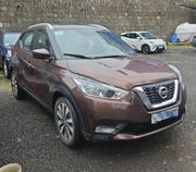 Nissan Kicks 2018 Brown for sale