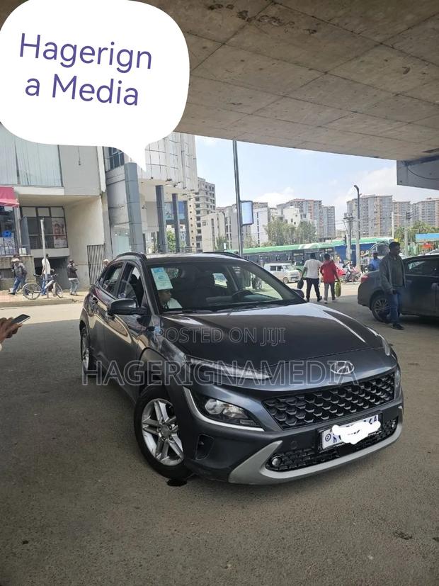 Hyundai Kona 2022 Gray
