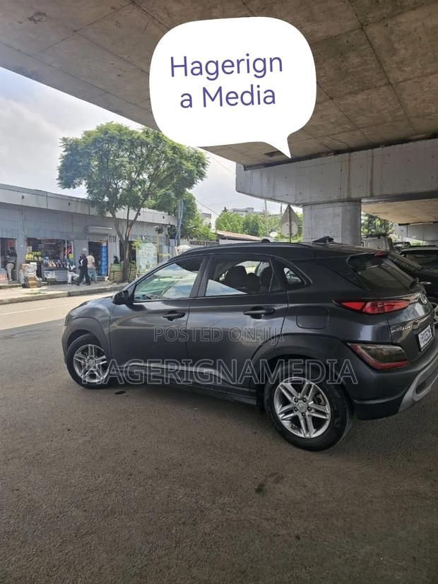 Hyundai Kona 2022 Gray