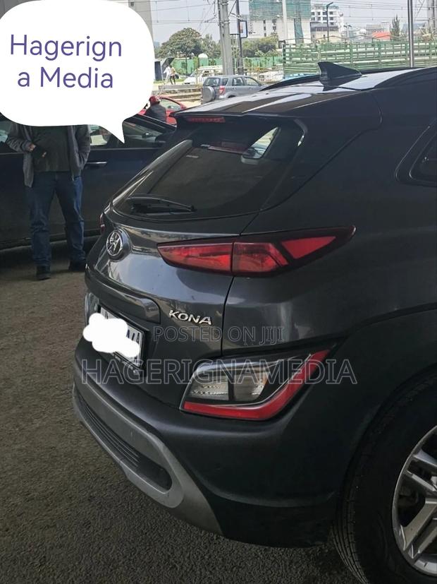 Hyundai Kona 2022 Gray