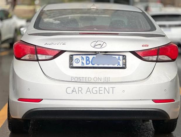 Hyundai Avante 2015 Gray