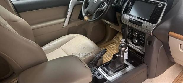 Toyota Land Cruiser Prado 2019 Brown