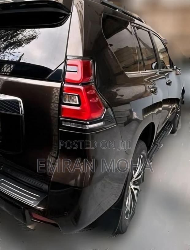 Toyota Land Cruiser Prado 2019 Brown