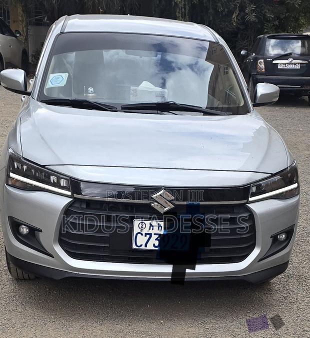 Suzuki Dzire 2025 Silver