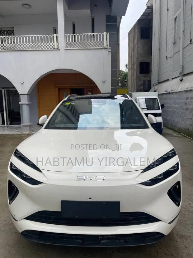New BYD Sealion 06 EV 2025