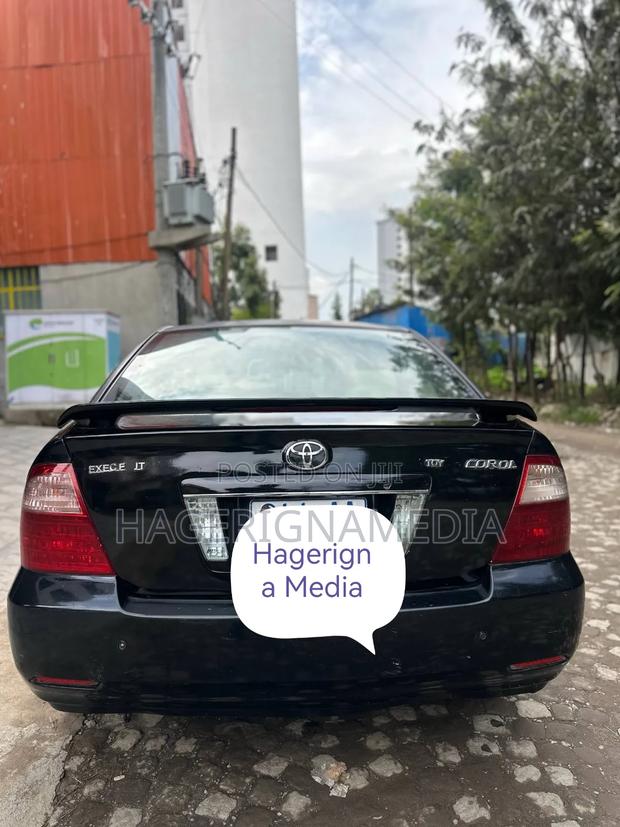 Toyota Corolla 2005 Black