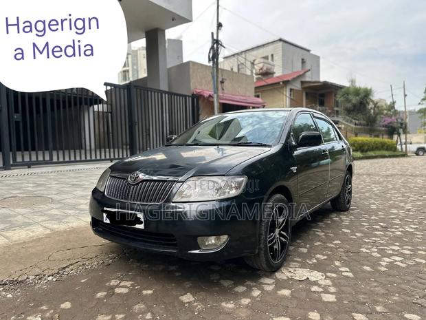 Toyota Corolla 2005 Black