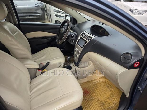 Toyota Yaris 2007 Blue