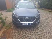 Hyundai Tucson Limited FWD 2019 Gray for sale