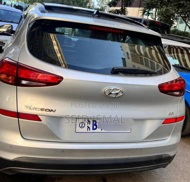 Hyundai Tucson 2019 Silver