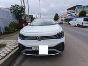 Volkswagen ID.6 Crozz 66 kWh RWD 2022 White for sale