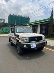 Toyota Land Cruiser 2019 White for sale