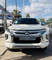 Mitsubishi L200 2022 White for sale