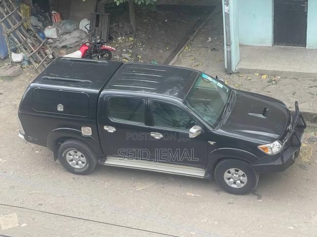 Toyota Hilux 2008 Matt Black