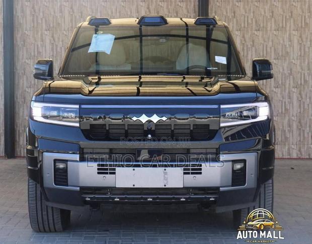 BYD Leopard 8 2.0 Hybrid AWD 2025 Black