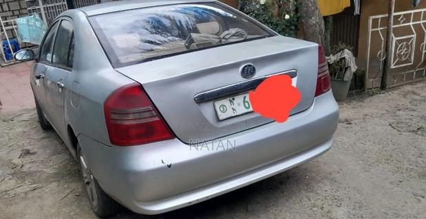 Lifan Abay 2010 Silver