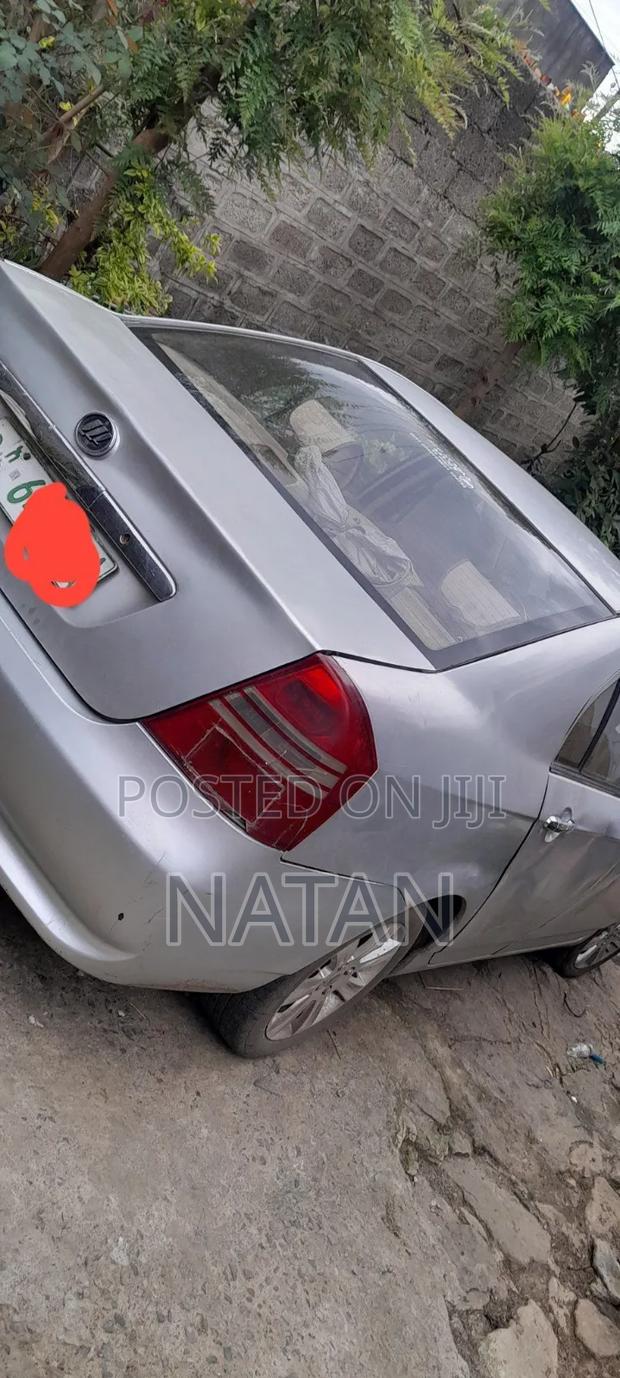 Lifan Abay 2010 Silver