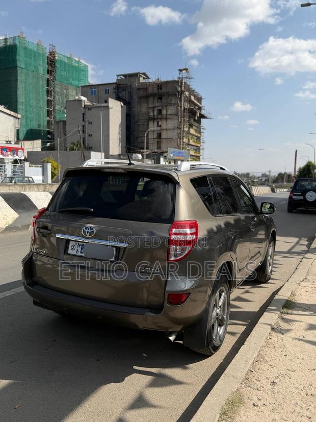 Toyota RAV4 2.5 Sport 4x4 2012 Brown