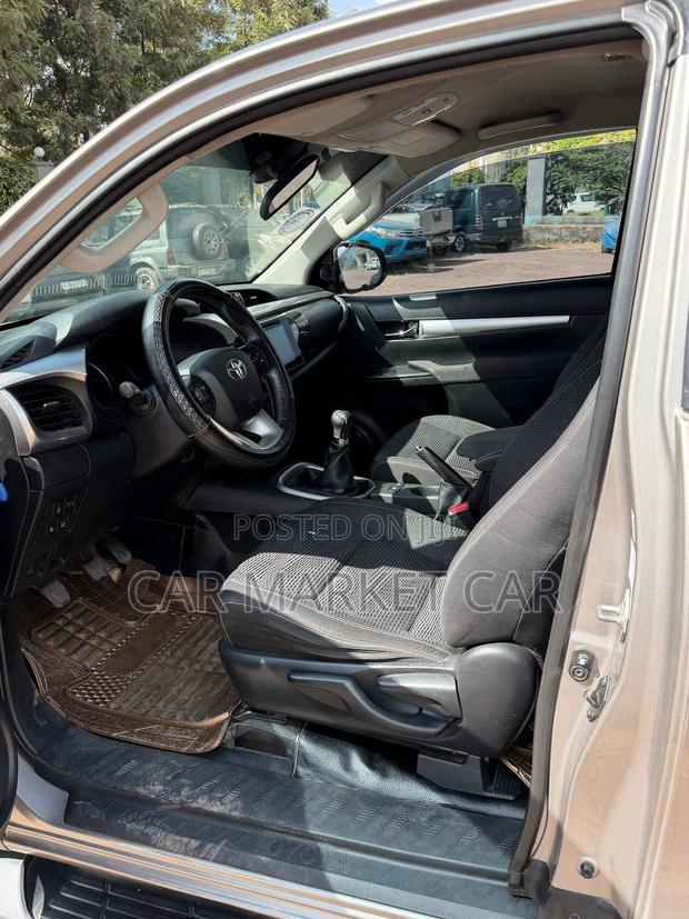 Toyota Hilux Revo Single Cab Deisel 2.4 RWD 2018 Gray