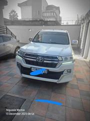 Toyota Land Cruiser 4.5 V8 GX-R 2012 White for sale