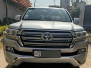 Toyota Land Cruiser 4.5 V8 TD 2018 Silver for sale