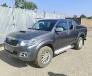 Toyota Hilux SR 4x4 2014 Gray for sale