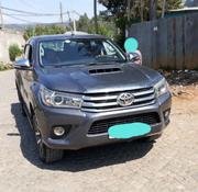 Toyota Hilux 2018 Beige for sale
