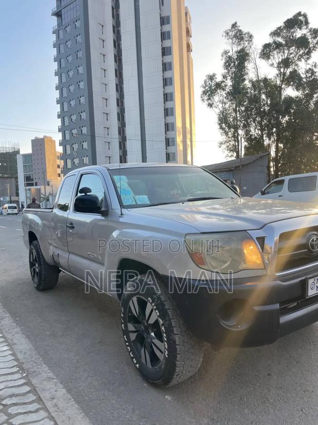 Toyota Tacoma 2007 Silver