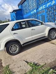 Toyota Fortuner 2.7 AWD 2013 White for sale