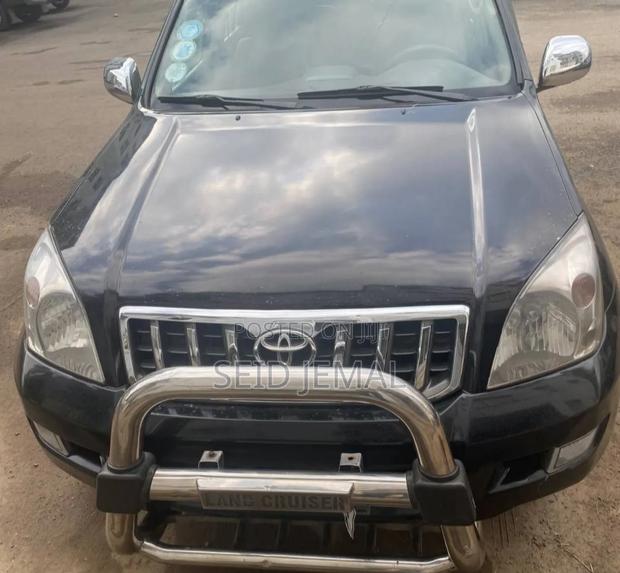 Toyota Land Cruiser Prado 2007 Black