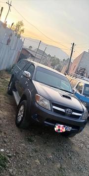 Toyota Hilux 2008 Gray for sale