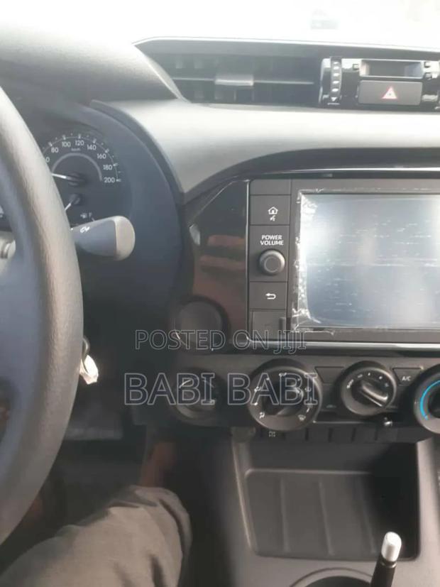New Toyota Hilux 2024 White
