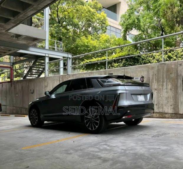 Cadillac Lyriq 2022 Gray