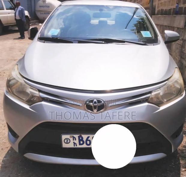 Toyota Yaris 2015 Silver