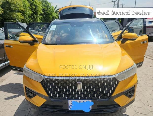 Bestune T77 1.2 FWD 2021 Yellow
