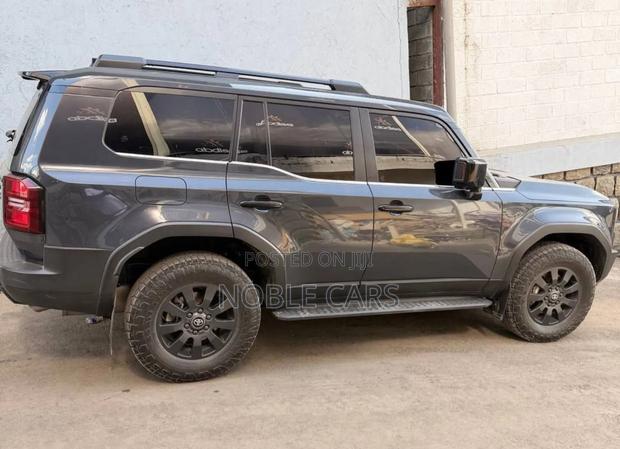 Toyota Land Cruiser Prado 2.4 Hybrid 2024 Gray