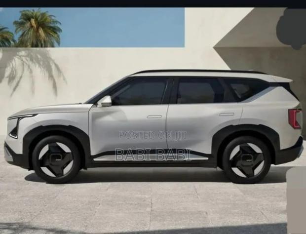 New Kia EV5 2025 Beige