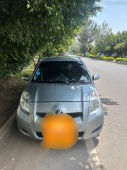 Toyota Yaris Base Hatchback 3dr 2010 Silver for sale