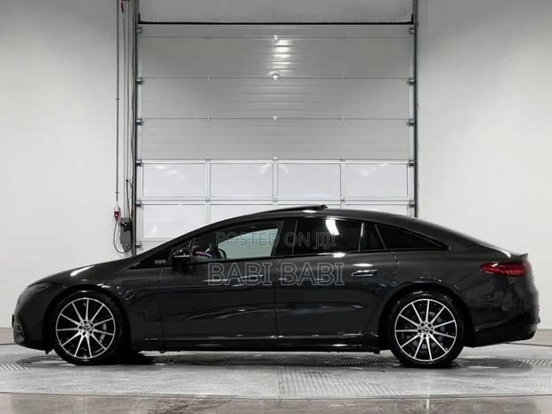 New Mercedes-Benz EQS 2025 Matt Black