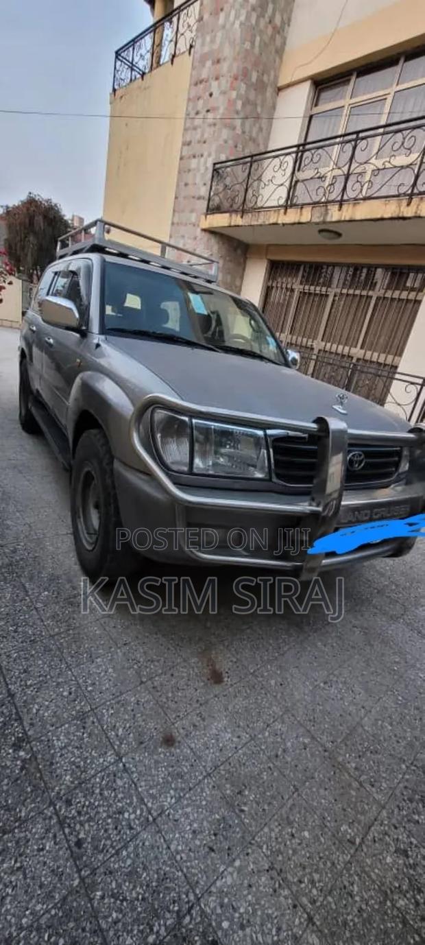 Toyota Land Cruiser 100 4.2 TD 2005 Gray