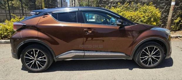 Toyota C-HR 2017 Beige