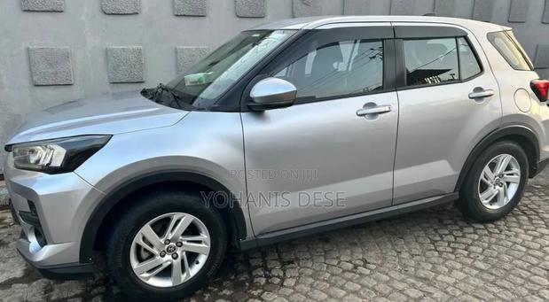 Toyota Raize 2023 Beige