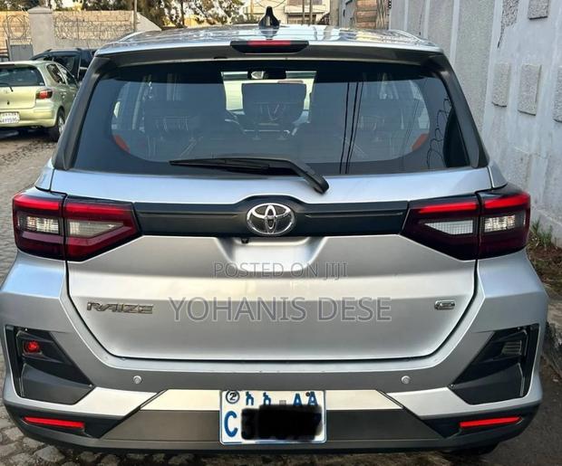 Toyota Raize 2023 Beige