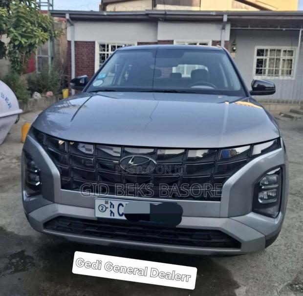 Hyundai Creta 2023 Silver