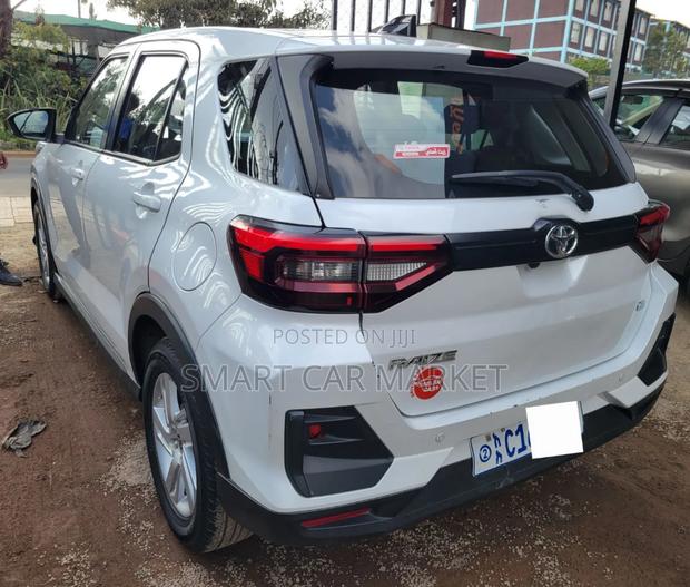 Toyota Raize 2022 White