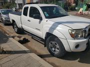 Toyota Tacoma Access Cab Automatic 2011 White for sale